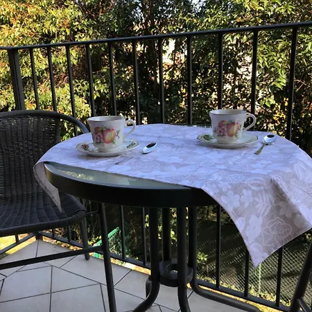Magia Del Garda Apartment